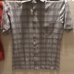 Joel cal-made Classic Gray Checkered Men's button down short sleeve shirt.